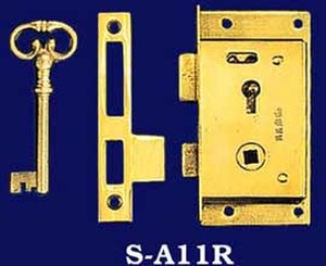 Right Hand Wardrobe Door Lock & Key (S-A11R)