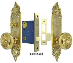 Louis Style Door Plate Passage Set with Fancy Scroll Design Doorknobs and Locking Turnlatch Mortise (L19MTSET2)