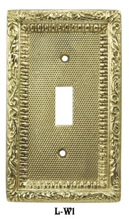 Victorian Decorative Brass Single Switch Plate Cover (L-W1)