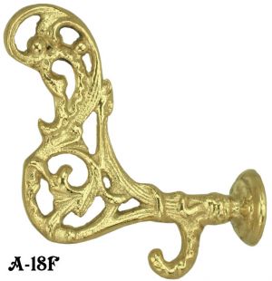 Fancy Pierced Victorian Hook (A-18F)