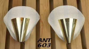 MidCentury Modern Pair of Wall Sconces Vintage Abstract Design Lights (ANT-603)