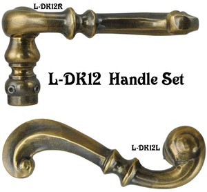 Victorian Brass French Handle Set With Spindle (L-12)
