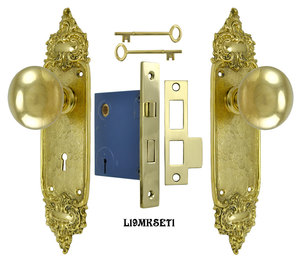 French Louis Style Door Plate Set with Locking Keyed Mortise (L19MKSET1)