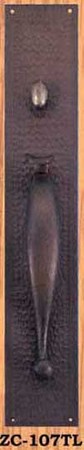 Arts & Crafts Hammered Copper Turnlatch & Handle Door Plate Field Pattern 17 1/2" Tall (ZC-107TL)