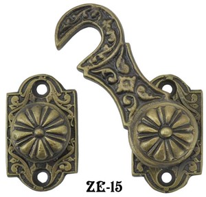 Victorian Shutter Latch Circa 1870 (ZE-15)