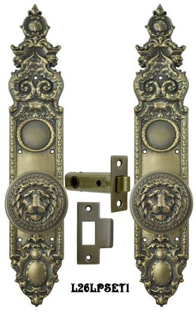 Victorian Heraldic Door Plate with Large Lion Knob Interior Passage Set (L26LPSET1)