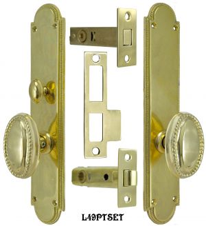 Modern Beaded Edge Door Plate Tubular Passage Set with Locking Turnlatch (L49PTSET)